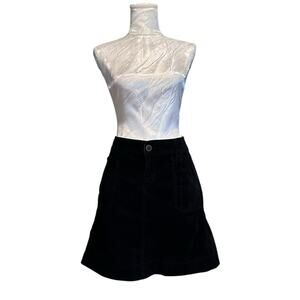 Woolrich Black Corduroy Skirt Womens Sz 8 Stretchy Mini Cotton Outdoor Casual